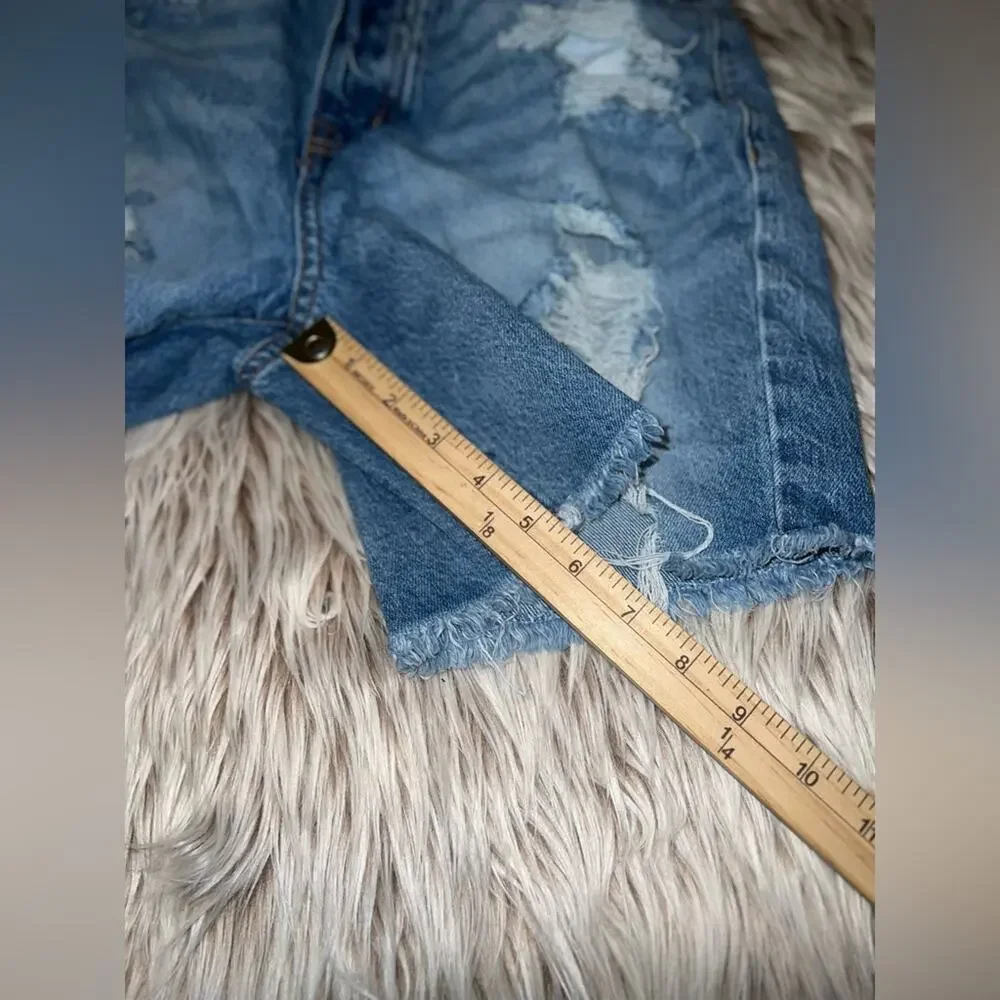 Aeropostale 90”s baggy jeans distressed women’s jeans